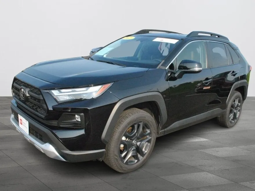 2023 Toyota RAV4 Adventure photo 1