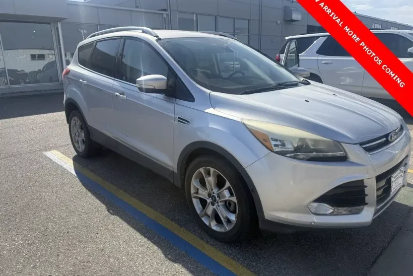 2014 Ford Escape Titanium photo 1