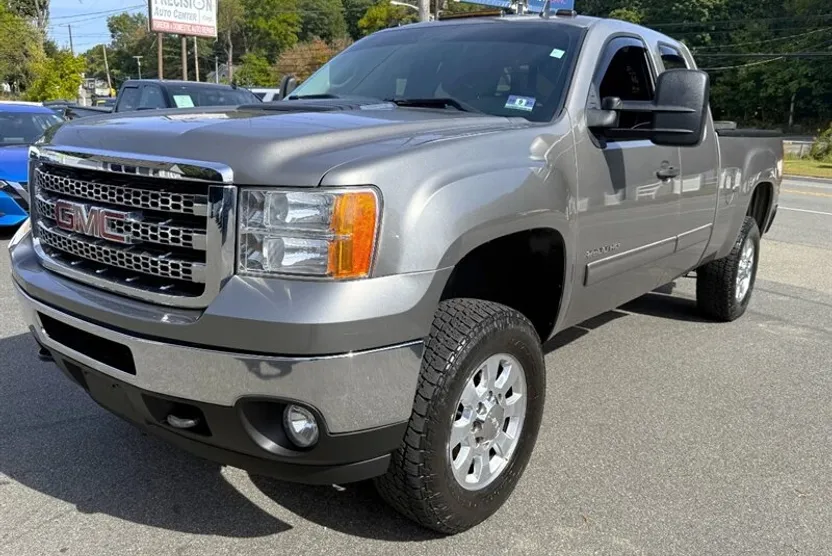 2013 Gmc Sierra 2500 SLE photo 1