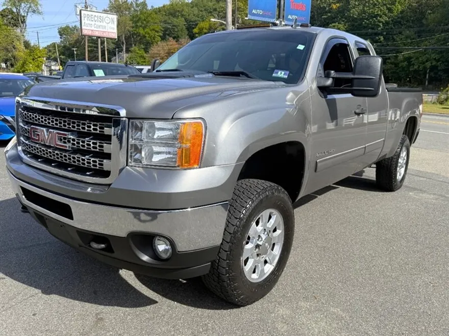2013 Gmc Sierra 2500 SLE photo 1
