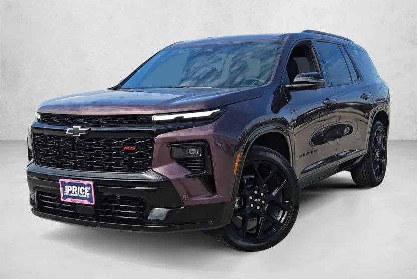 2025 Chevrolet Traverse RS photo 1