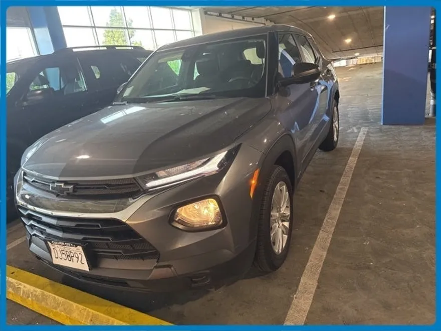 2021 Chevrolet Trailblazer LS photo 1