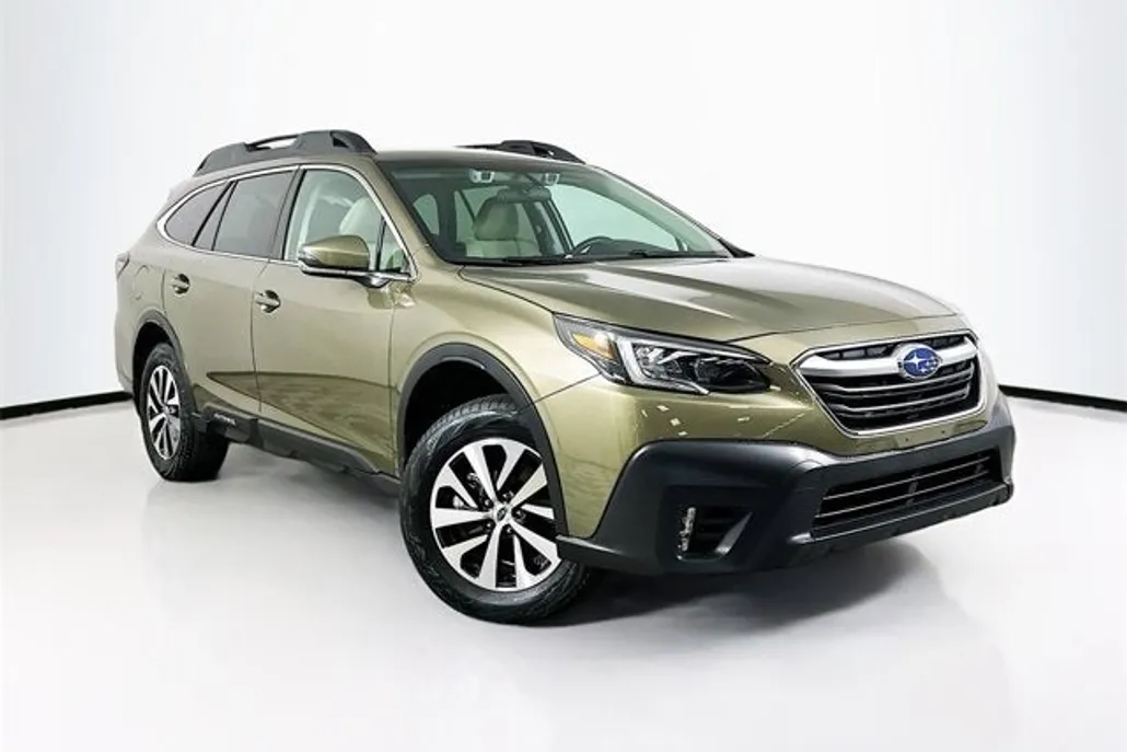 2022 Subaru Outback Premium photo 1