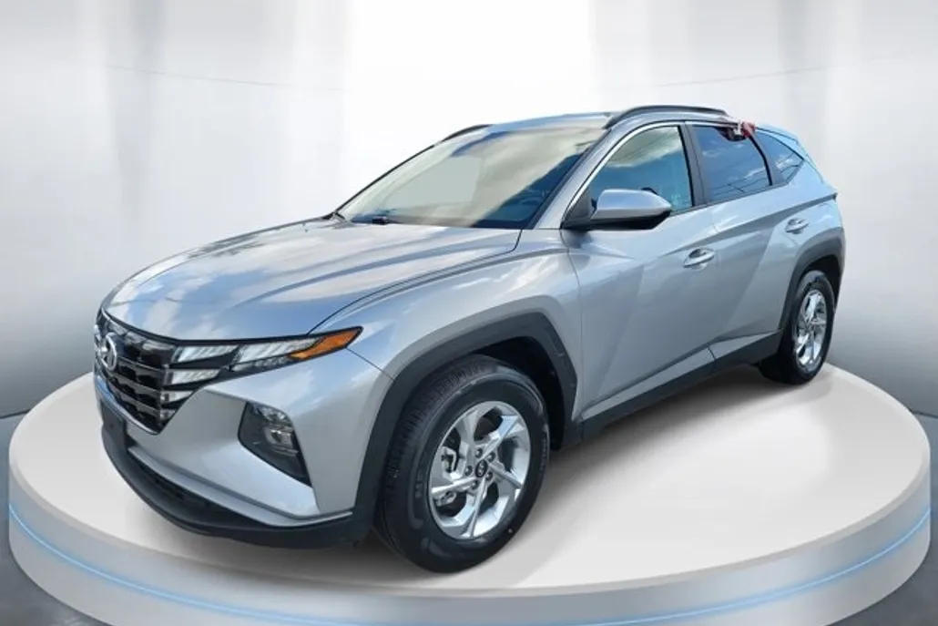 2024 Hyundai Tucson SEL photo 1