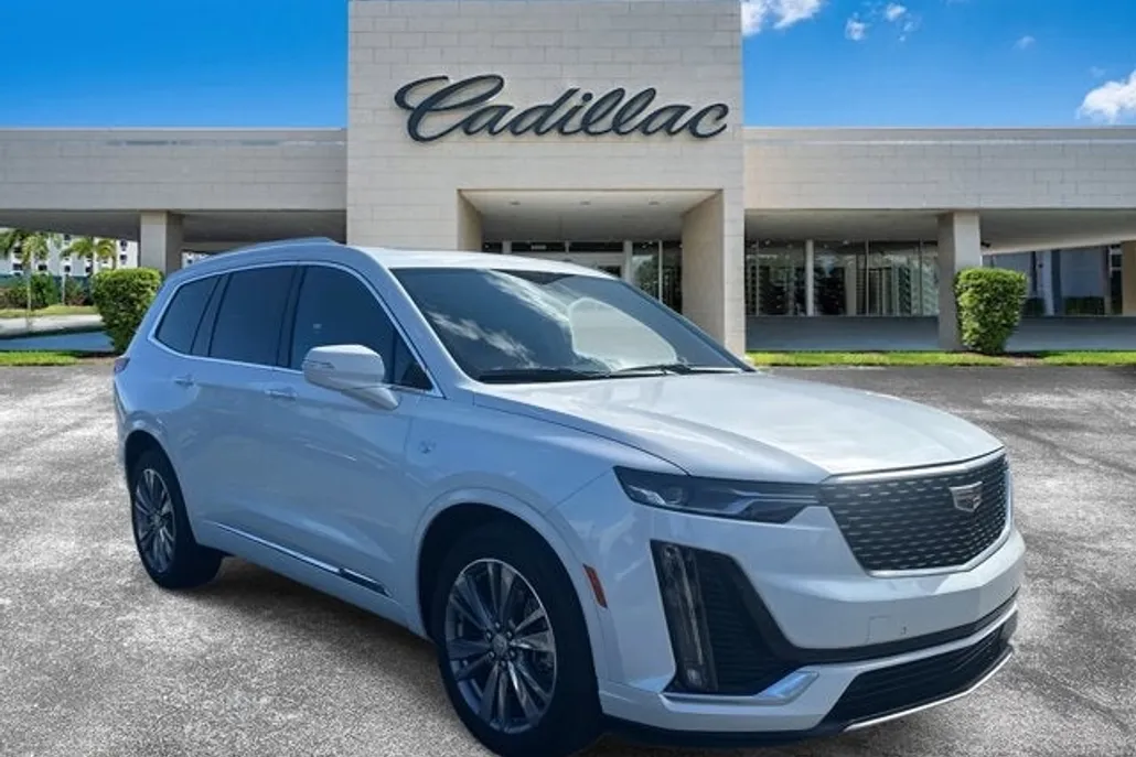2025 Cadillac XT6 Premium Luxury photo 1