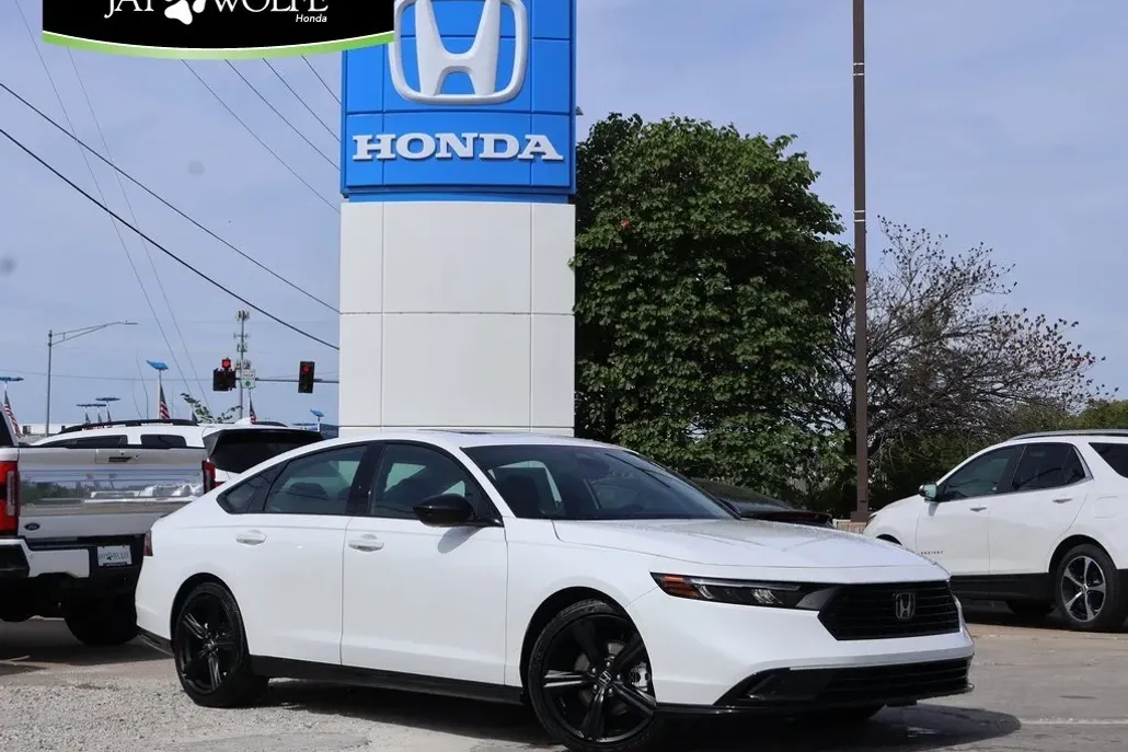 2025 Honda Accord Hybrid Sport-L photo 1