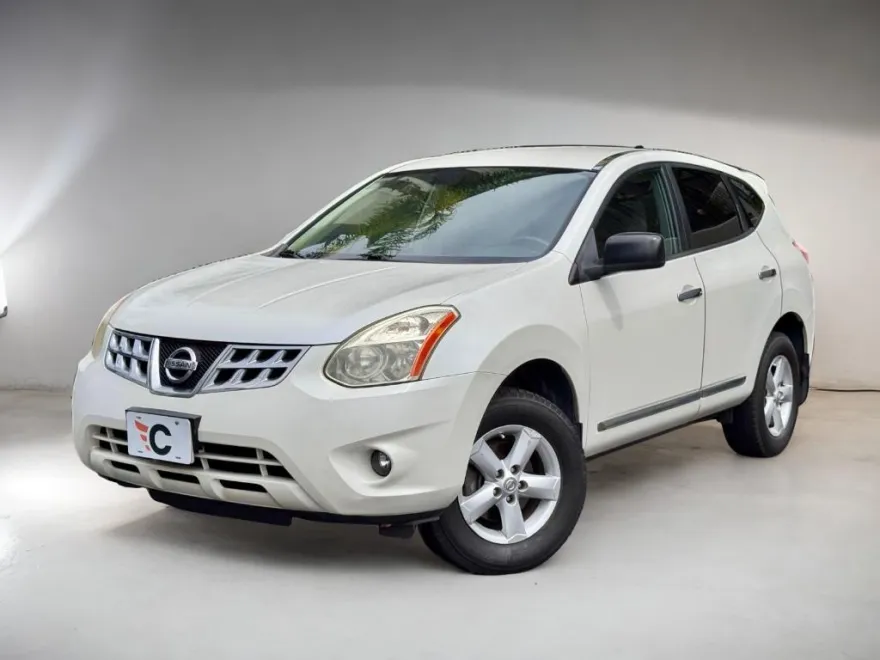 2012 Nissan Rogue S photo 1
