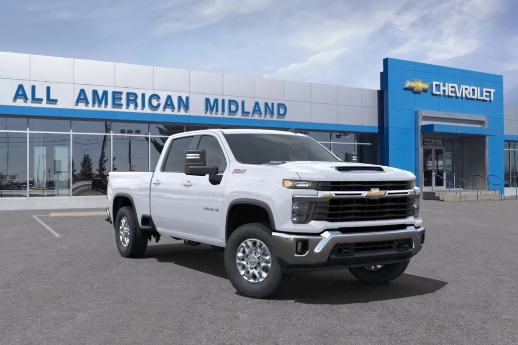 2025 Chevrolet Silverado 2500HD LT photo 1