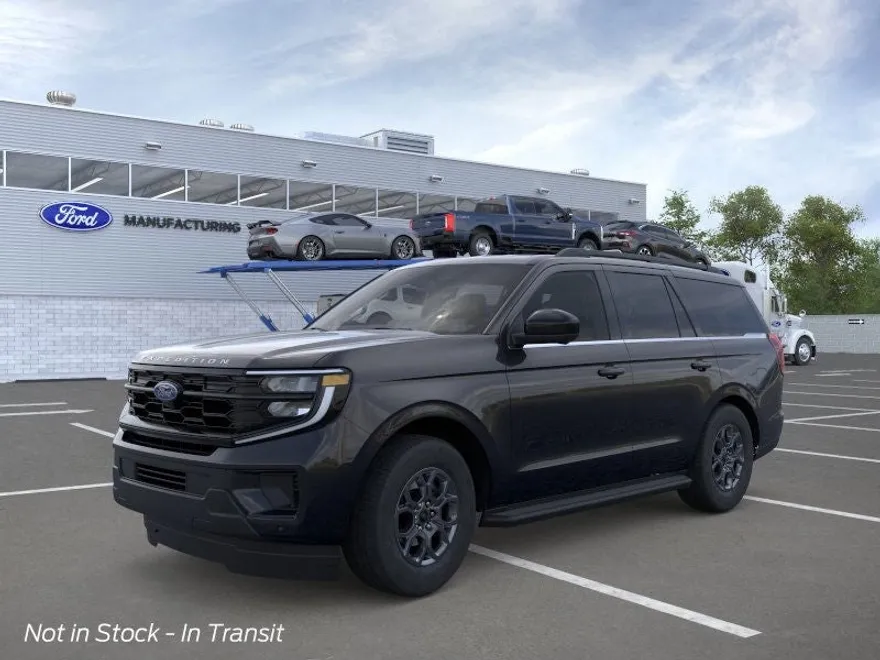 2025 Ford Expedition photo 1