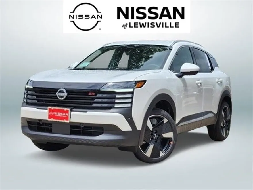 2025 Nissan Kicks SR photo 1