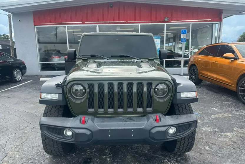 2021 Jeep Wrangler Unlimited Rubicon photo 1