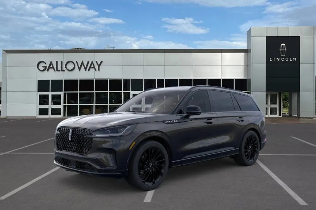 2025 Lincoln Aviator Reserve photo 1