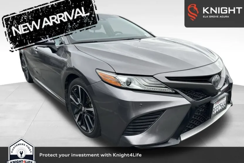2018 Toyota Camry XSE V6 photo 1