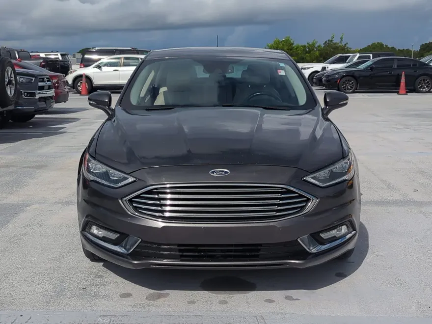 2017 Ford Fusion Titanium photo 1