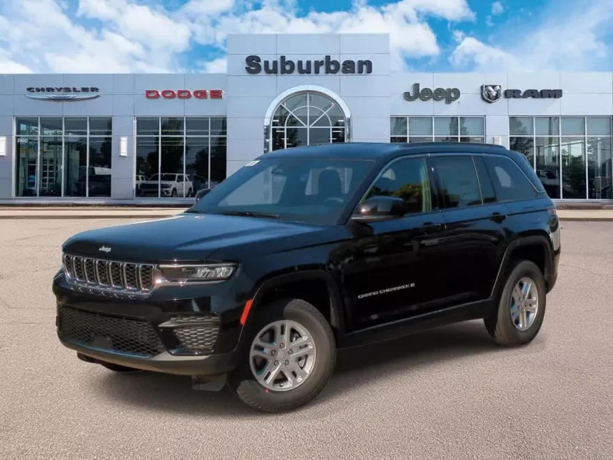 2025 Jeep Grand Cherokee Laredo photo 1