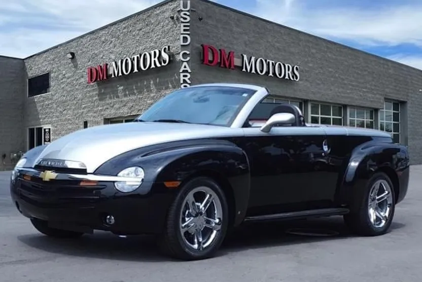 2006 Chevrolet SSR Base photo 1