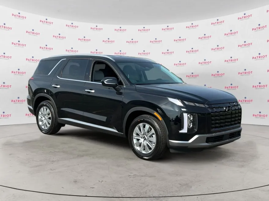 2025 Hyundai Palisade SEL photo 1