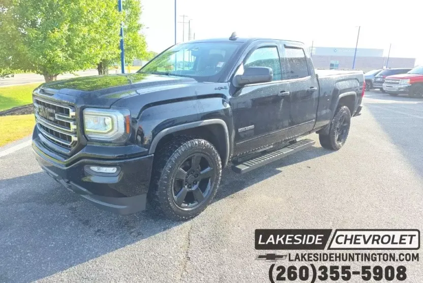 2017 Gmc Sierra 1500 SLE photo 1