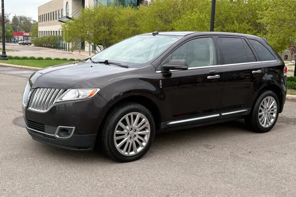 2013 Lincoln MKX photo 1