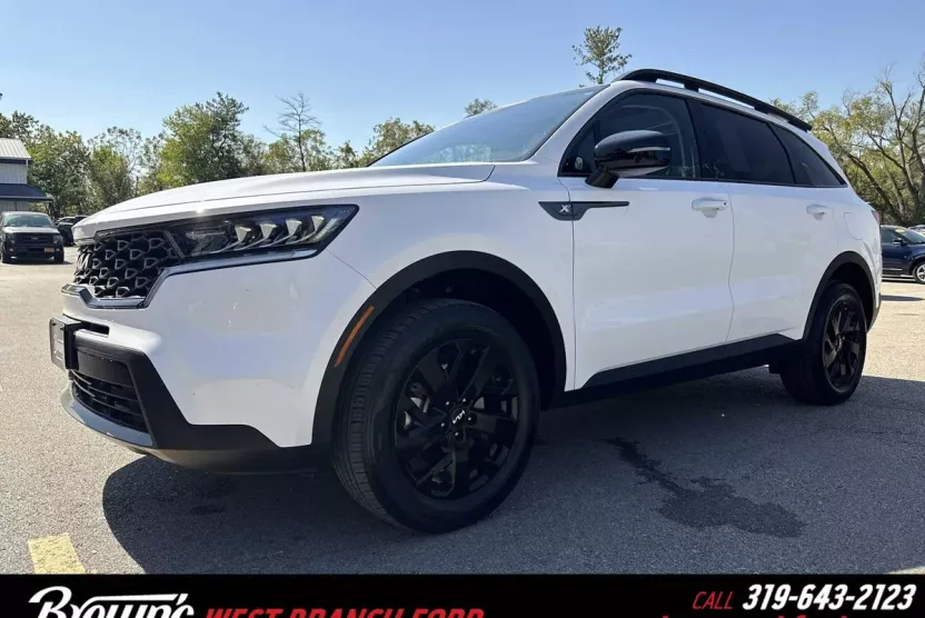2023 Kia Sorento X-Line S photo 1