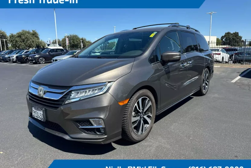 2019 Honda Odyssey Elite photo 1