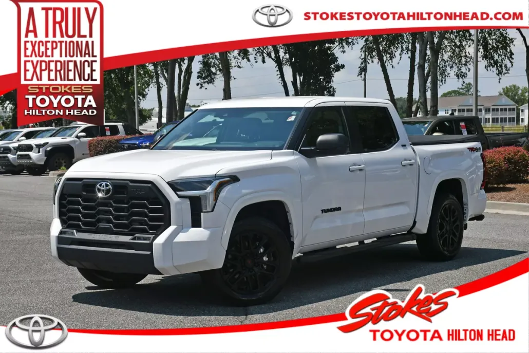 2024 Toyota Tundra SR5 CrewMax photo 1