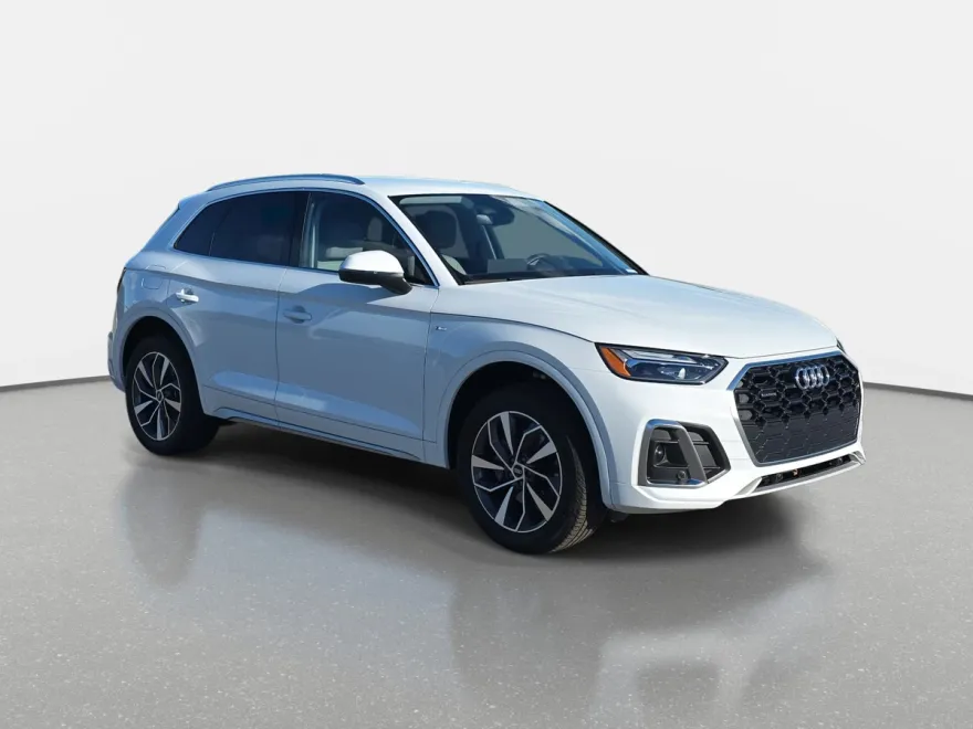 2022 Audi Q5 S line Premium photo 1