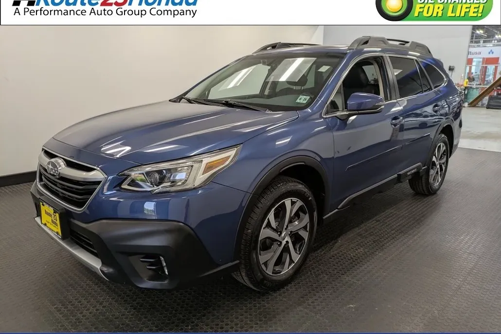2021 Subaru Outback Limited XT photo 1