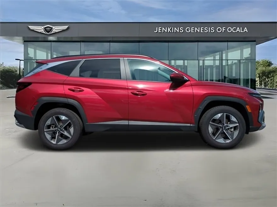 2025 Hyundai Tucson SEL photo 1