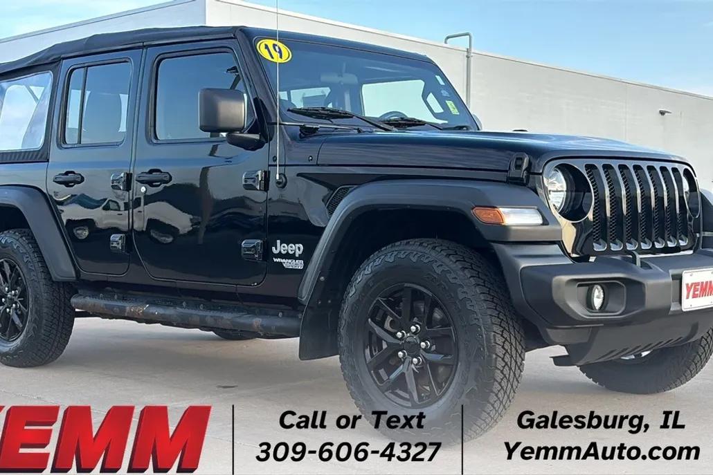 2019 Jeep Wrangler Unlimited Sport photo 1