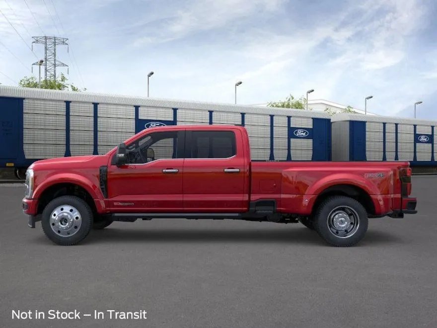 2026 Ford F-450 Platinum photo 1