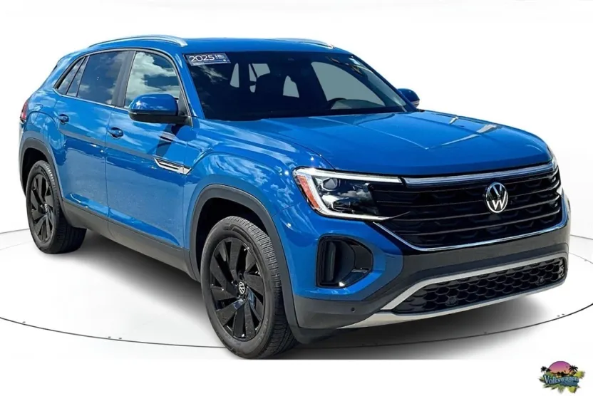 2025 Volkswagen Atlas Cross Sport SE Technology photo 1