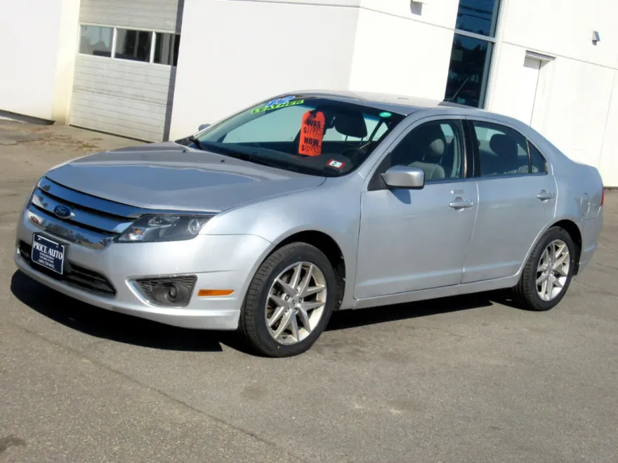 2012 Ford Fusion SEL photo 1