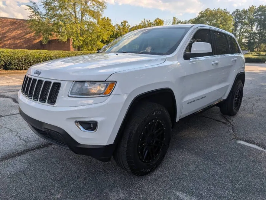 2016 Jeep Grand Cherokee Laredo photo 1