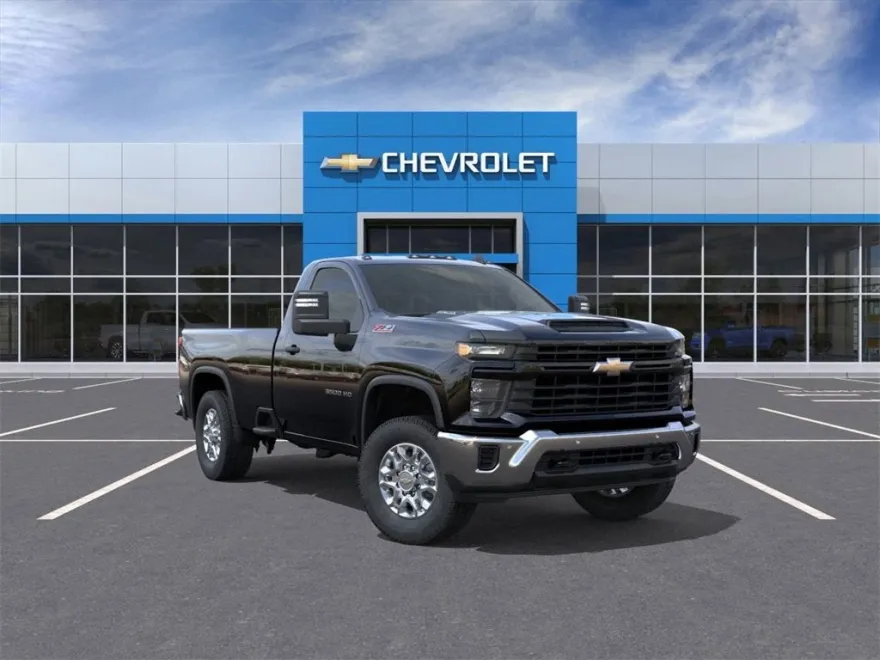 2026 Chevrolet Silverado 3500HD photo 1