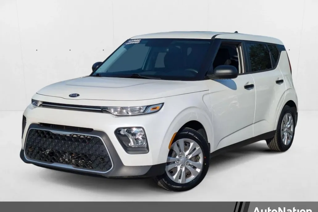 2020 Kia Soul LX photo 1