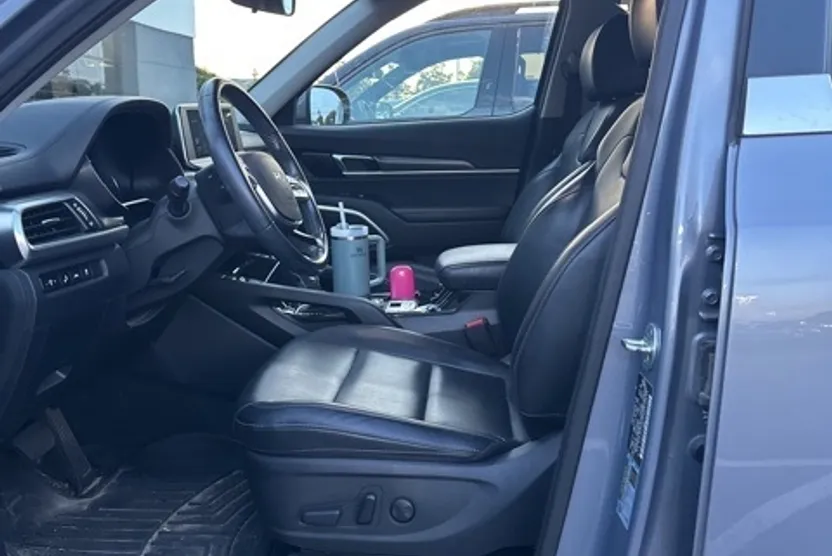 2022 Kia Telluride S photo 1