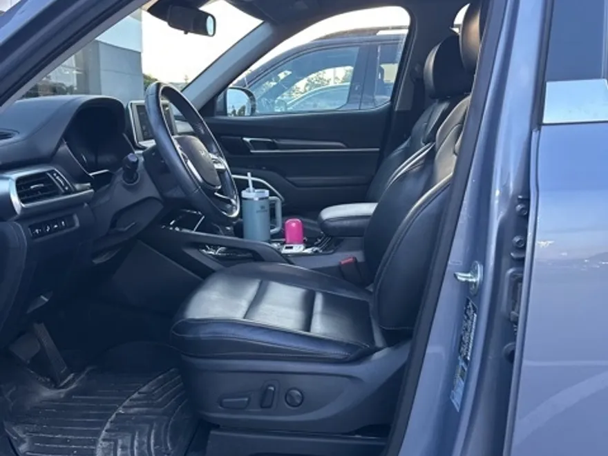 2022 Kia Telluride S photo 1
