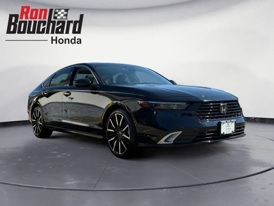 2024 Honda Accord Hybrid Touring photo 1