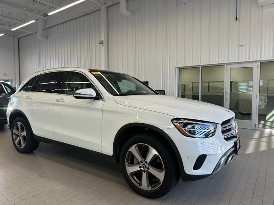 2022 Mercedes Benz GLC 300 4MATIC photo 1