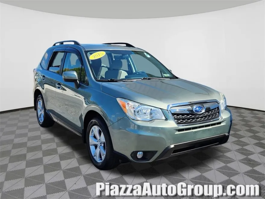 2015 Subaru Forester 2.5i Premium photo 1