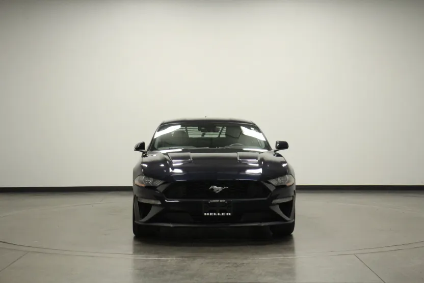 2021 Ford Mustang EcoBoost photo 1