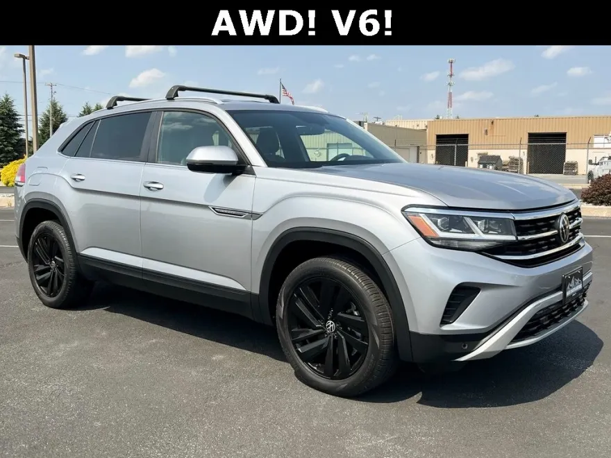 2022 Volkswagen Atlas Cross Sport SE Technology photo 1