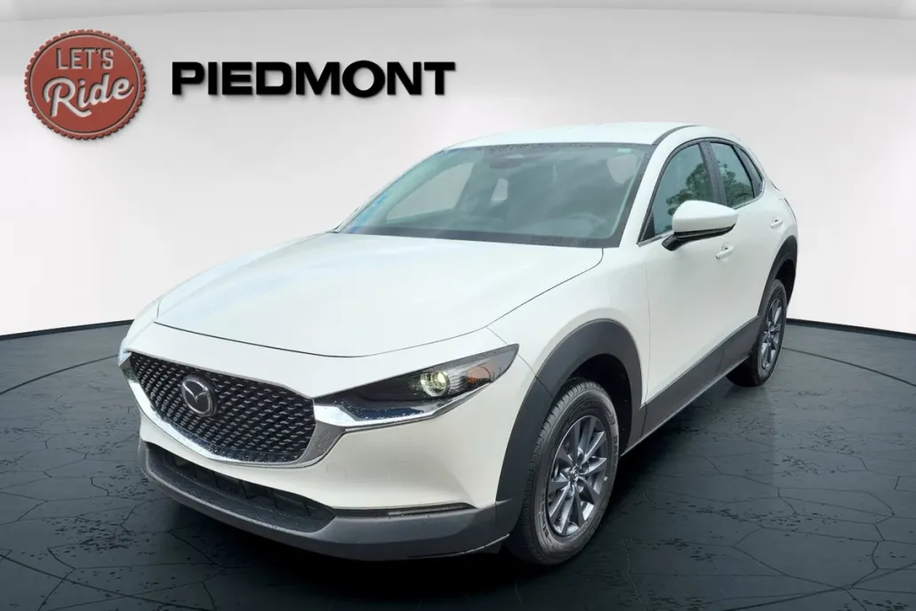 2024 Mazda CX-30 photo 1