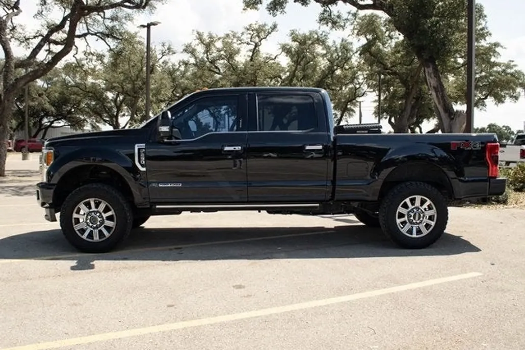 2019 Ford F-250 photo 1