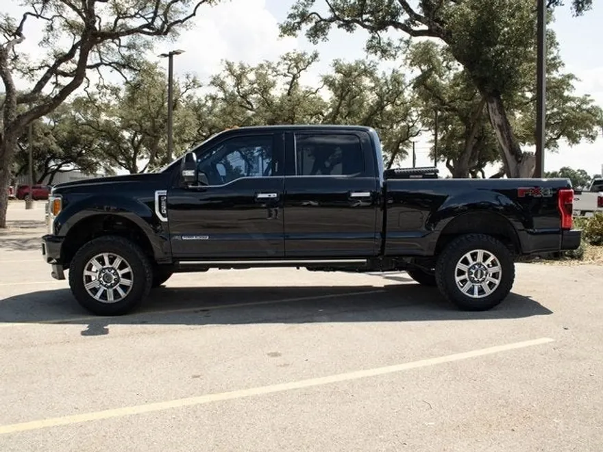 2019 Ford F-250 photo 1