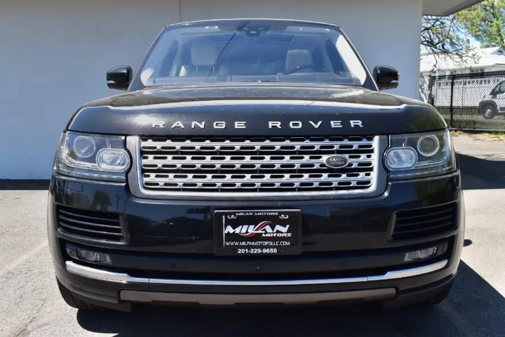 2017 Land Rover Range Rover SuperCharged photo 1
