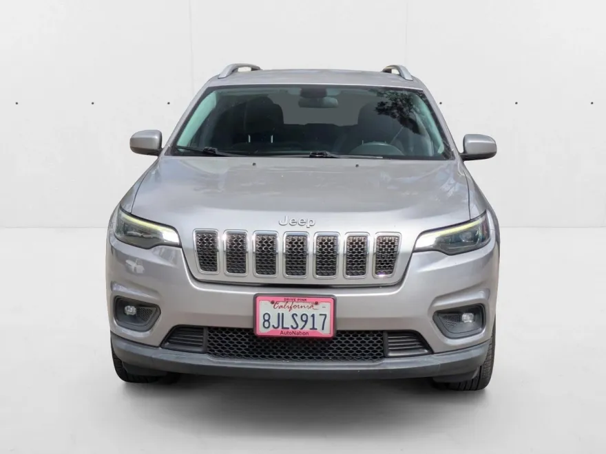 2019 Jeep Cherokee Latitude photo 1
