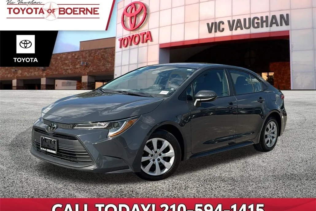 2024 Toyota Corolla LE photo 1