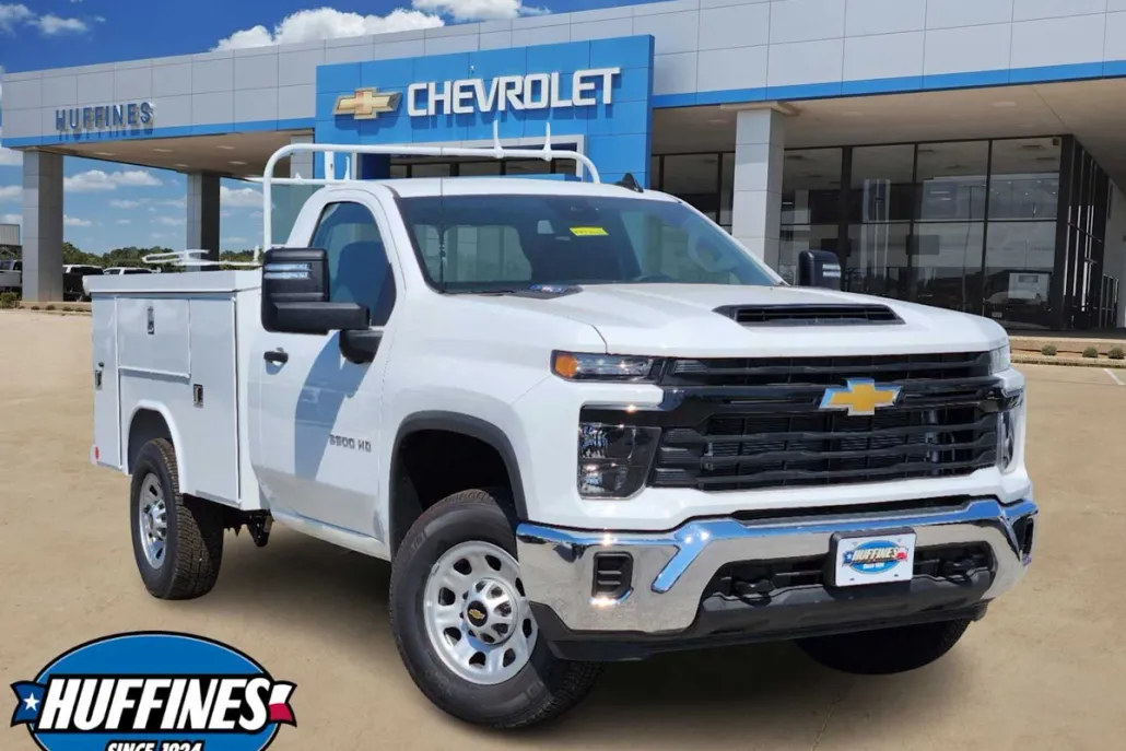 2024 Chevrolet Silverado 3500HD photo 1